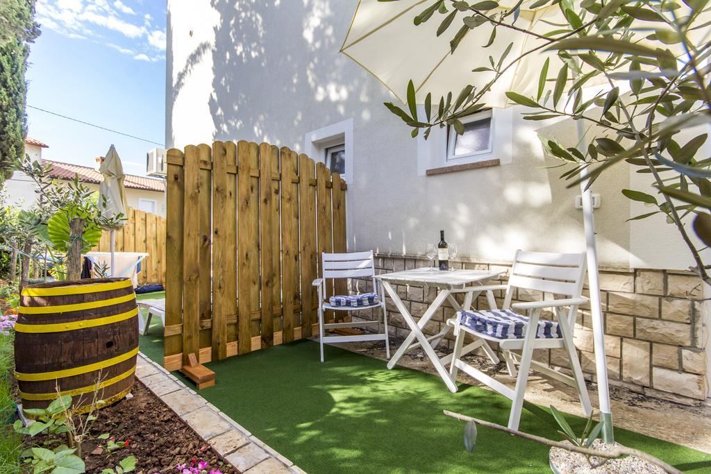 Rooms Vilena Medulin Exterior foto