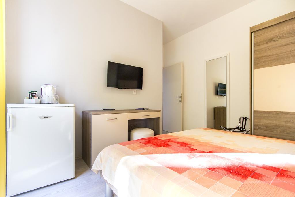 Rooms Vilena Medulin Exterior foto