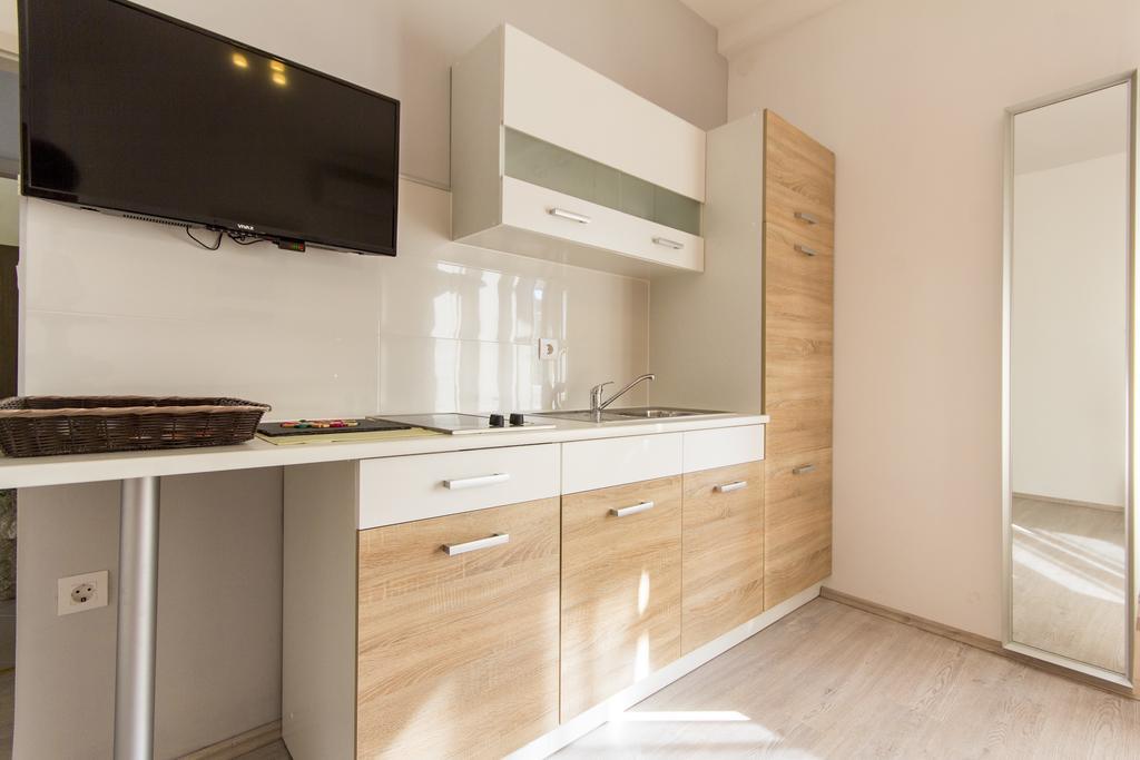 Rooms Vilena Medulin Exterior foto