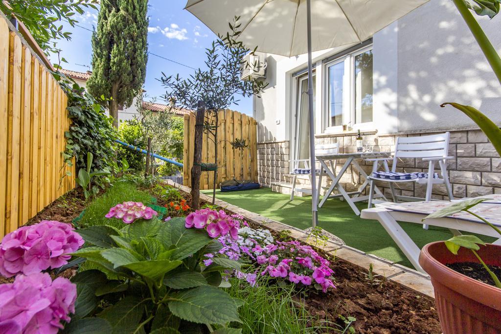 Rooms Vilena Medulin Exterior foto
