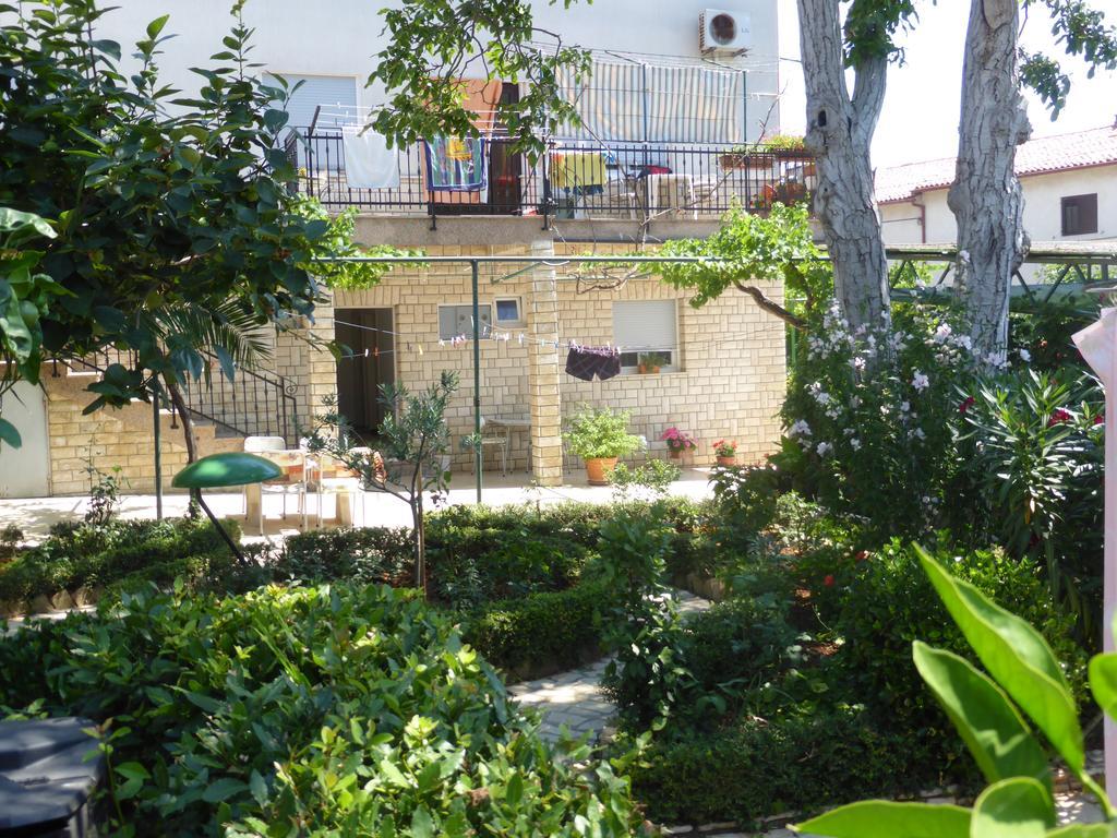 Rooms Vilena Medulin Exterior foto